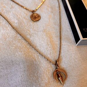 Stella and dot necklace